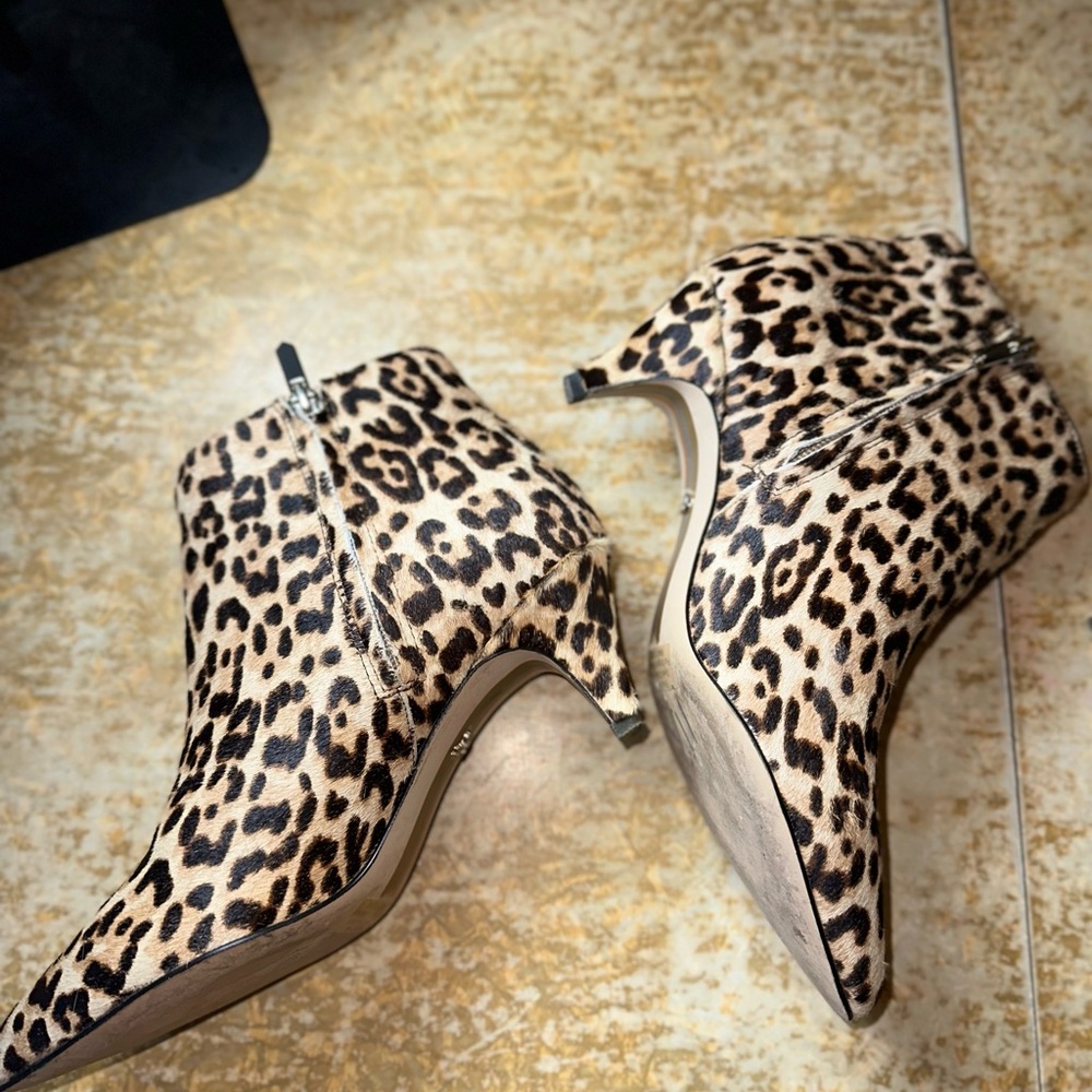 Sam Edelman Booties size 7 - Picture 3 of 3